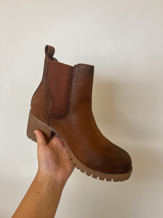 JONNA BURBRU BOOTIE