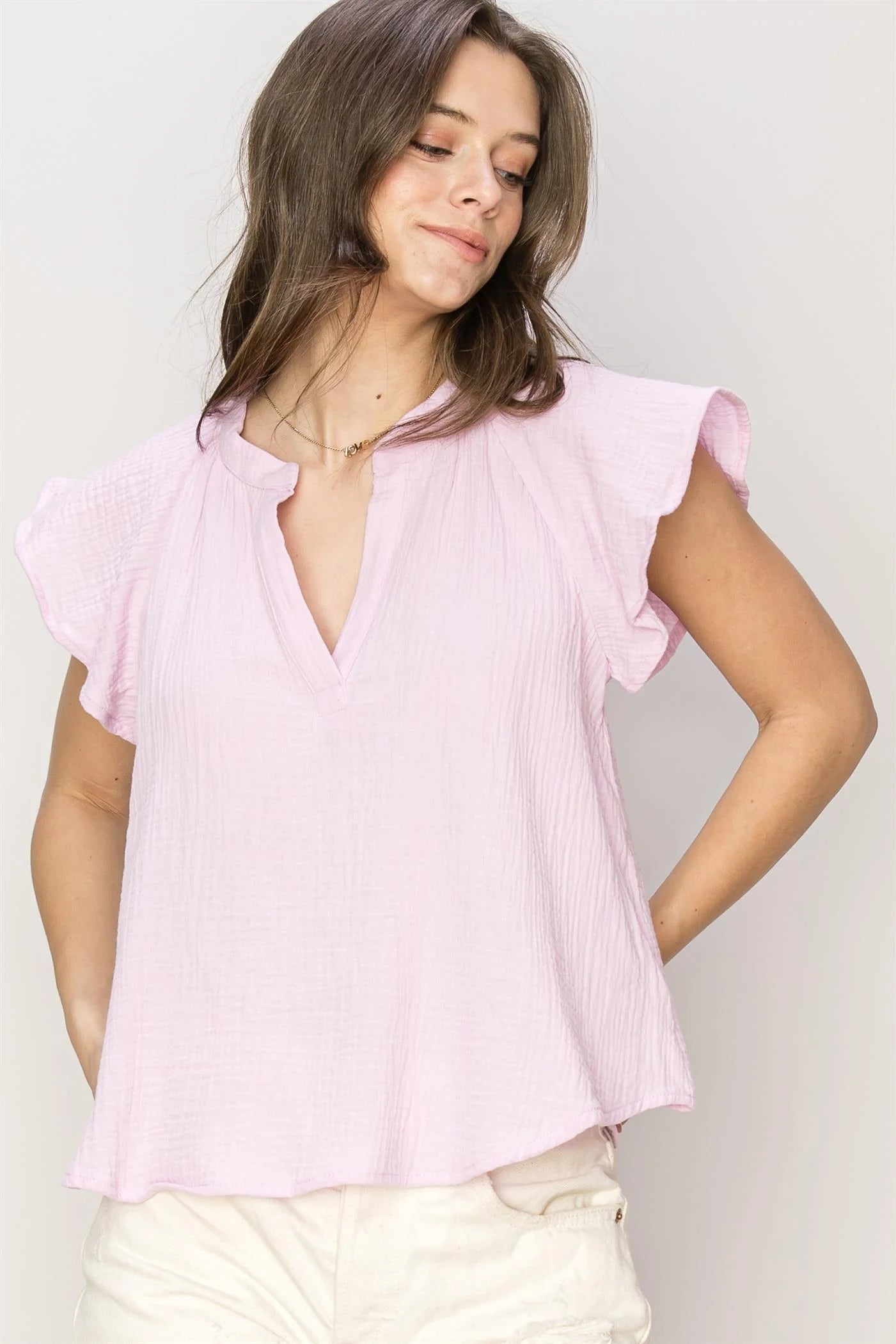 DON'T YOU WORRY FLUTTER SLEEVE TOP