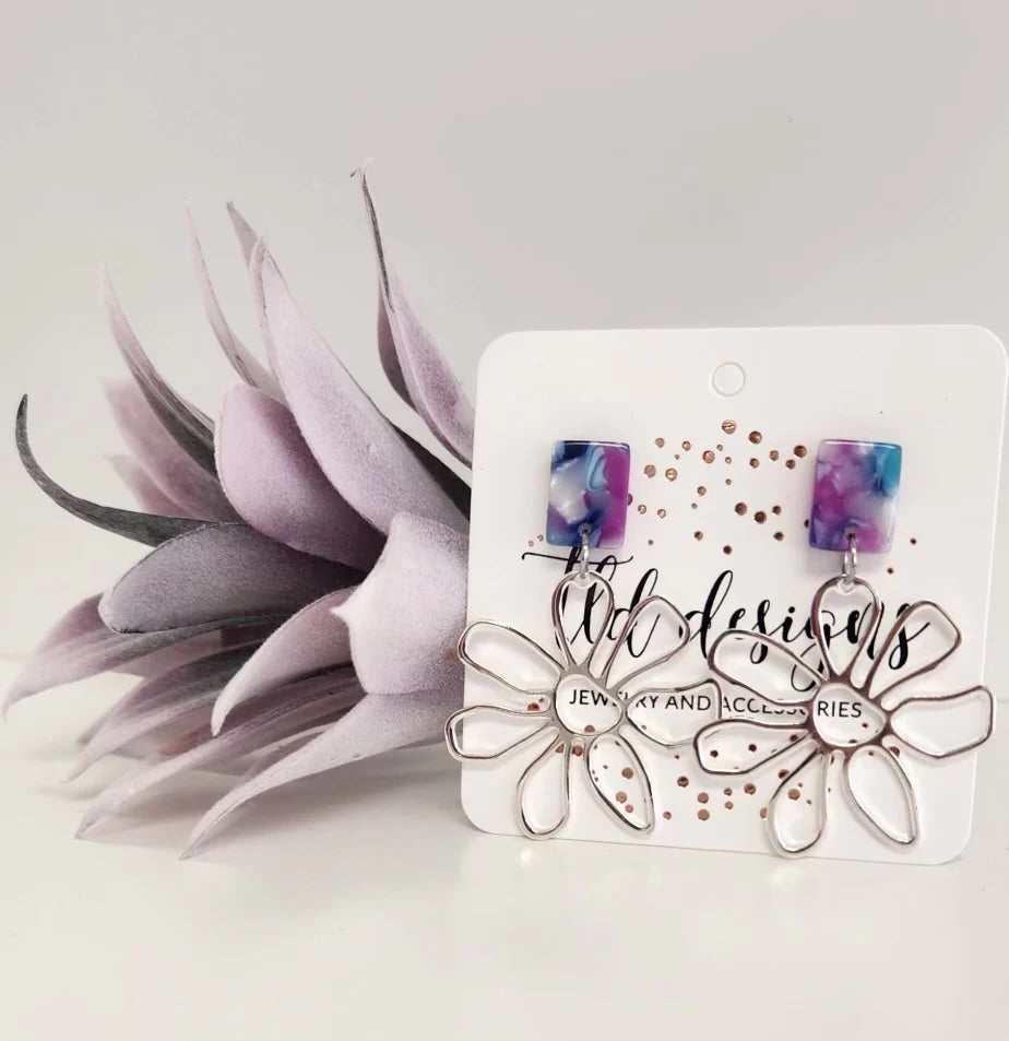 Purple Daisy Earrings