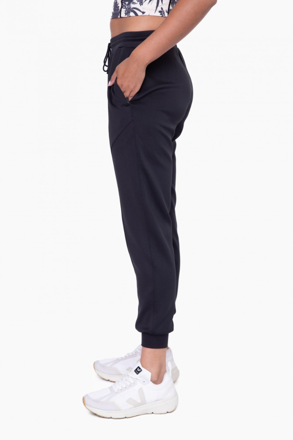 Cuffed Joggers with Zippered Pockets