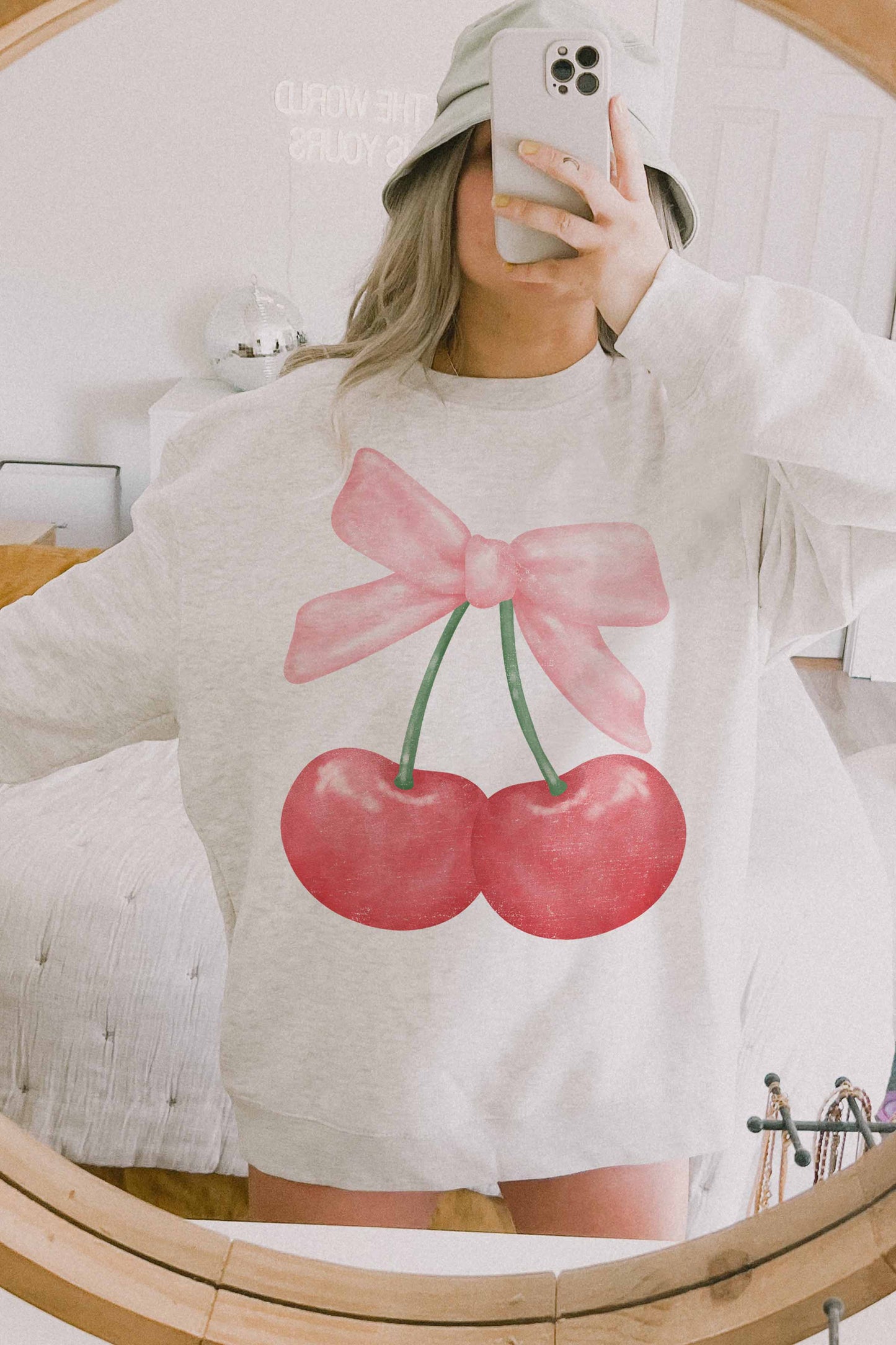 CHERRY RIBBON VALENTINES OVERSIZED SWEATSHIRTS